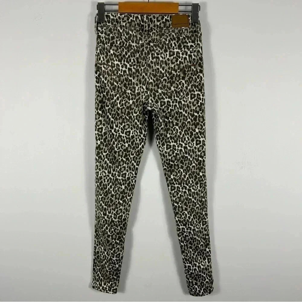 ❤️ American Eagle high rise Jegging jeans 0 animal print